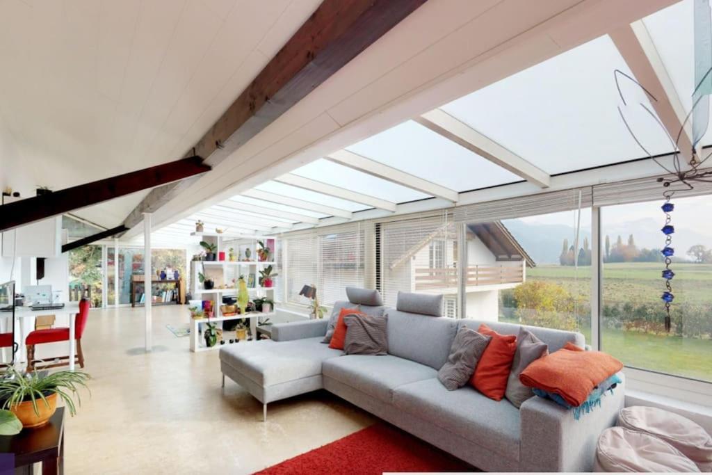 Cheerful Villa With Fireplace, Bath-Tub And Garden Noville エクステリア 写真